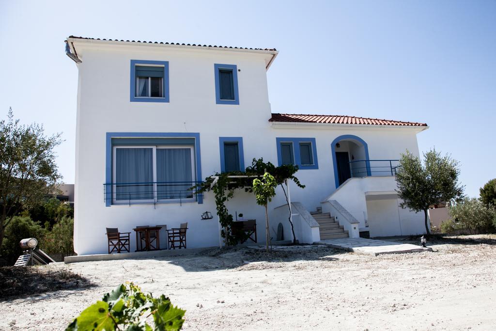 Romanos XI Xi Beach Ngoại thất bức ảnh