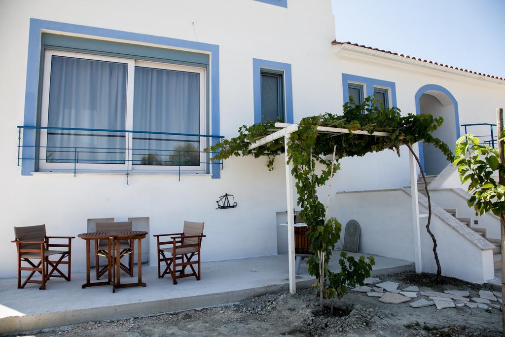 Romanos XI Xi Beach Ngoại thất bức ảnh
