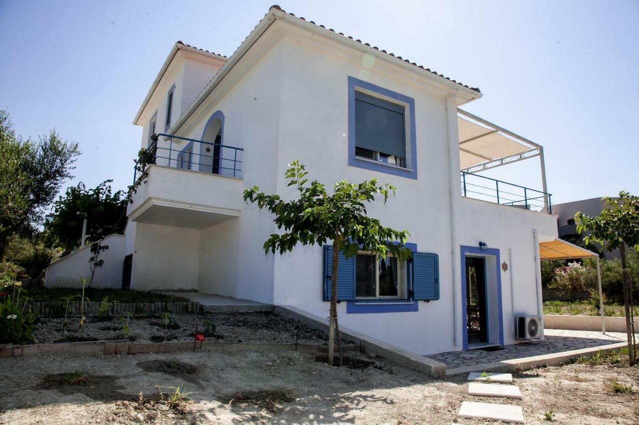 Romanos XI Xi Beach Ngoại thất bức ảnh